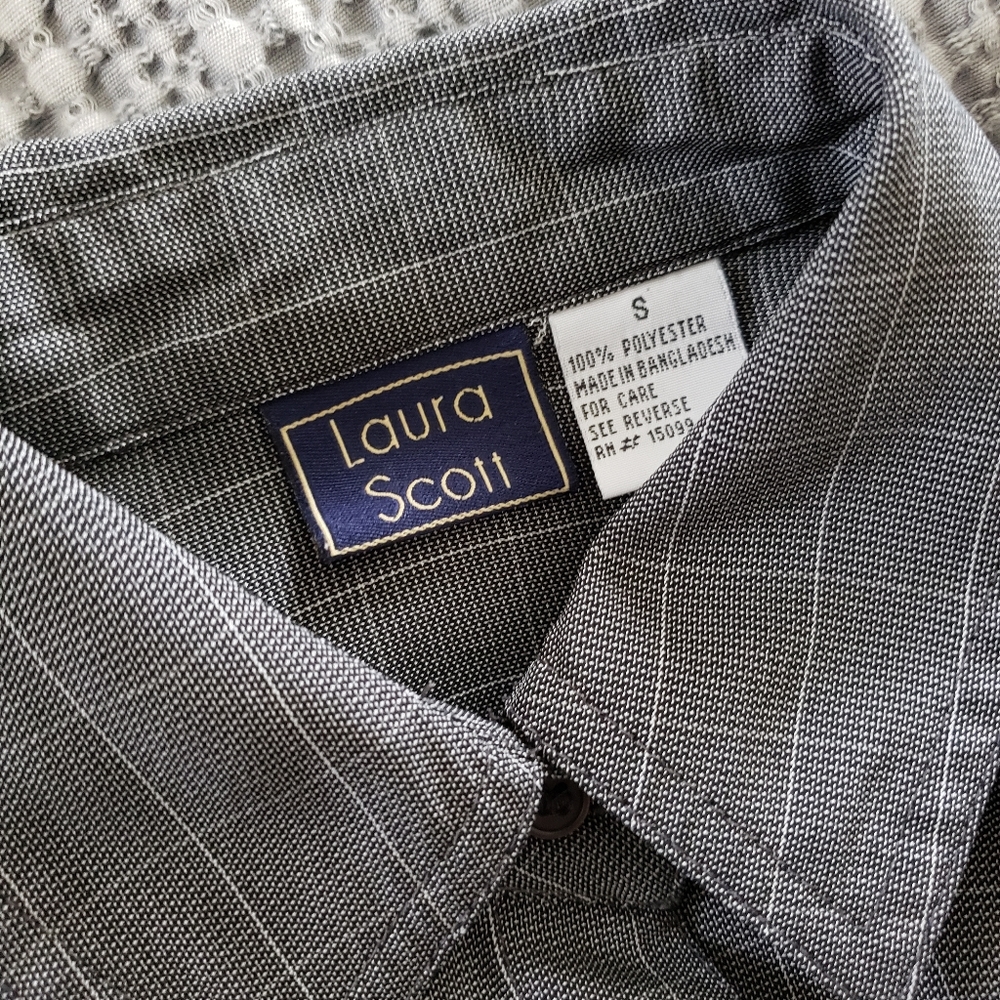 Keeping It Business Button Up - image 4